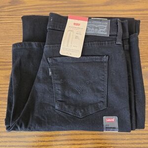 Levi's Women's Wide Leg Jeans Size 29. NWT!